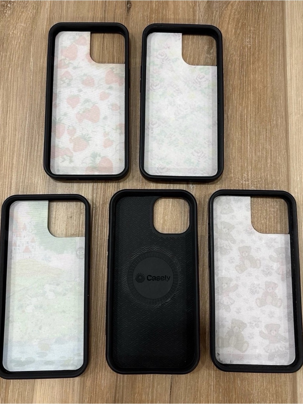 iPhone 13 case bundle - Picture 2 of 2